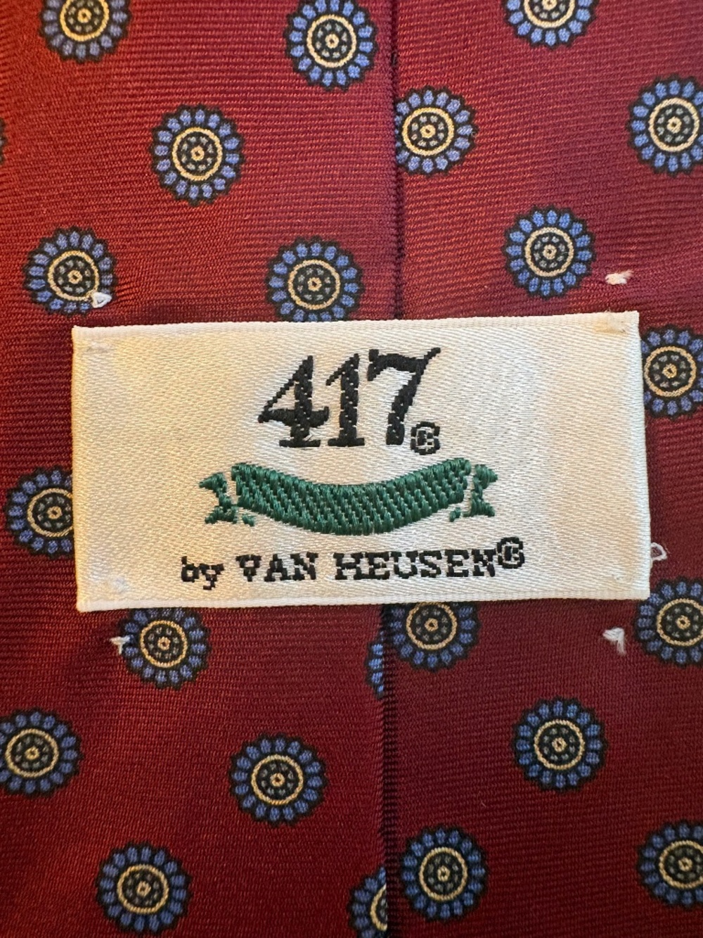 Vintage 417 by Van Heusen Burgundy Medallion Silk Necktie Width - 3.5"